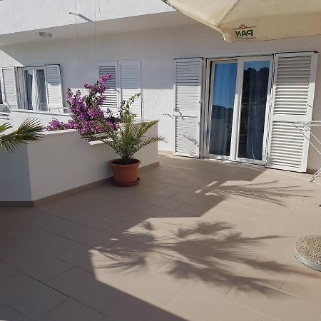 Apartmani Slavica Biograd Na Moru Zewnętrze zdjęcie