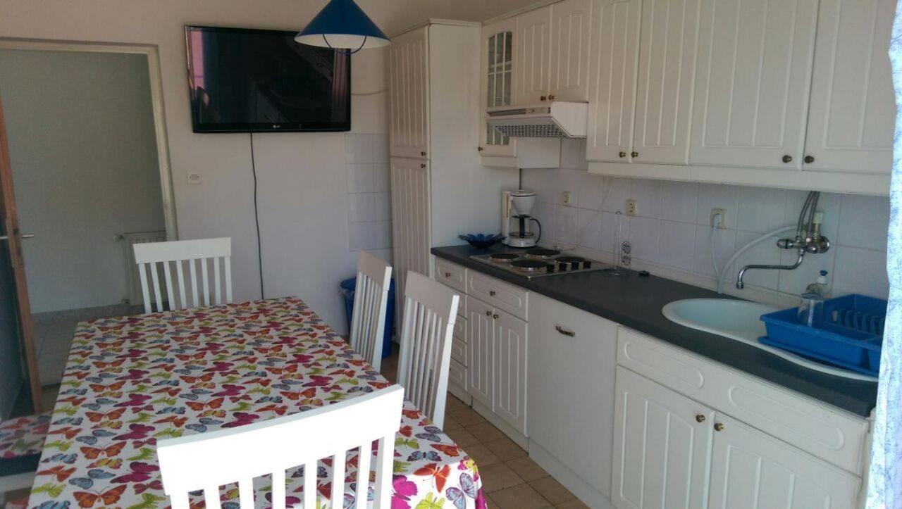 Apartmani Slavica Biograd Na Moru Zewnętrze zdjęcie