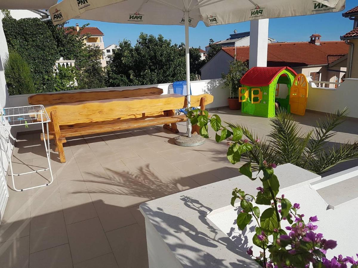 Apartmani Slavica Biograd Na Moru Zewnętrze zdjęcie