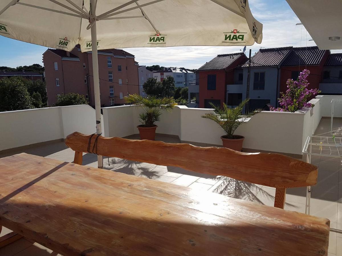 Apartmani Slavica Biograd Na Moru Zewnętrze zdjęcie