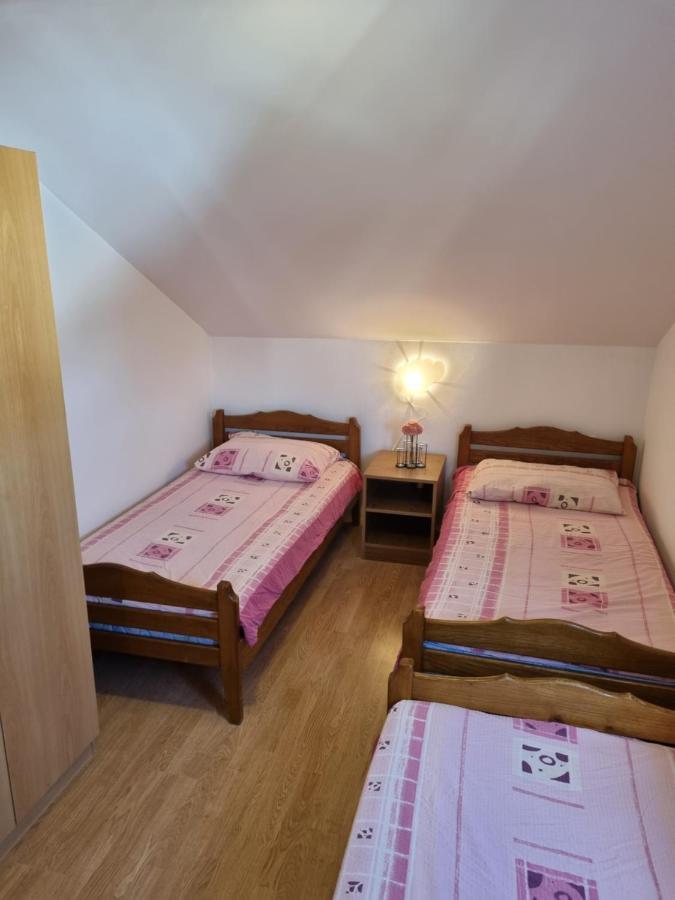 Apartmani Slavica Biograd Na Moru Zewnętrze zdjęcie