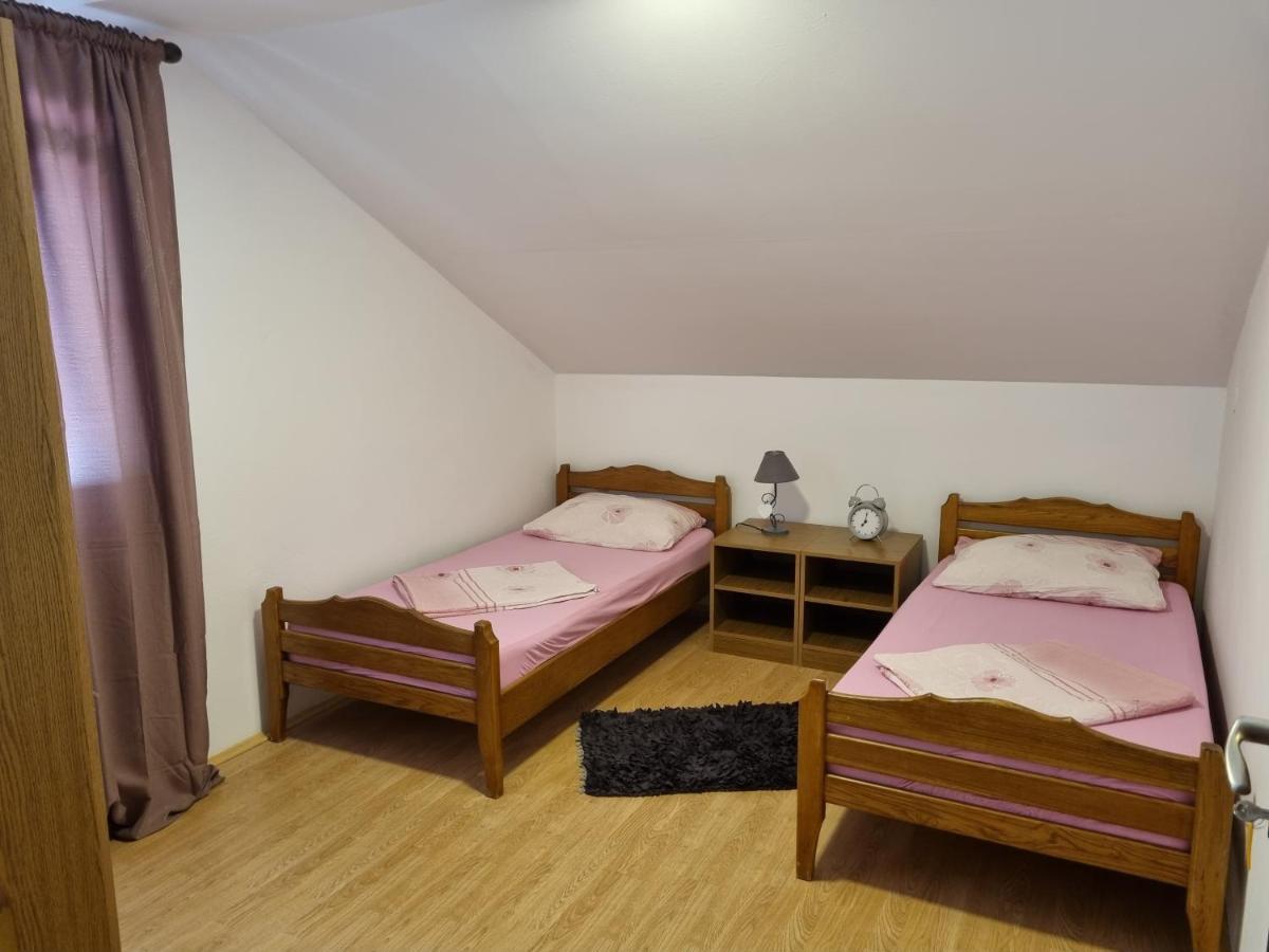 Apartmani Slavica Biograd Na Moru Zewnętrze zdjęcie