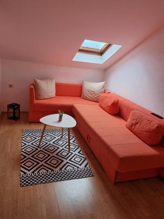 Apartmani Slavica Biograd Na Moru Zewnętrze zdjęcie